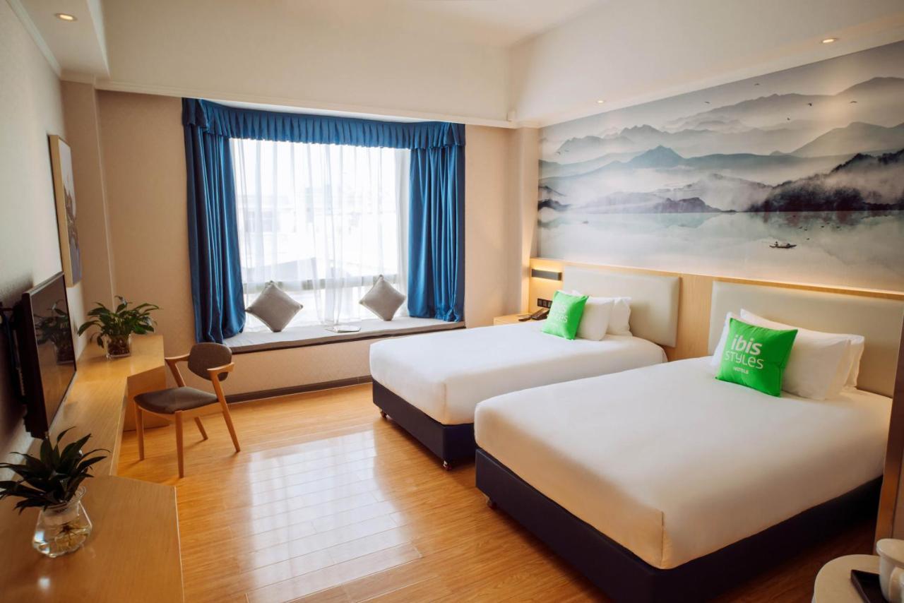 Ibis Styles Guangzhou Panyu Shiqiao Hotel Экстерьер фото